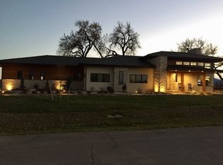 8420 Summerlin Dr, Longmont, CO 80503