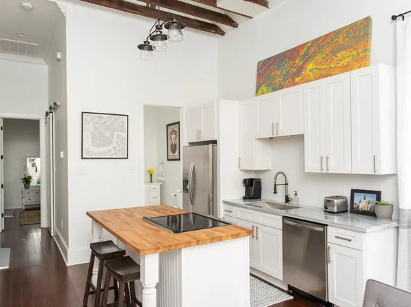 1040 Louisa St, New Orleans, LA 70117