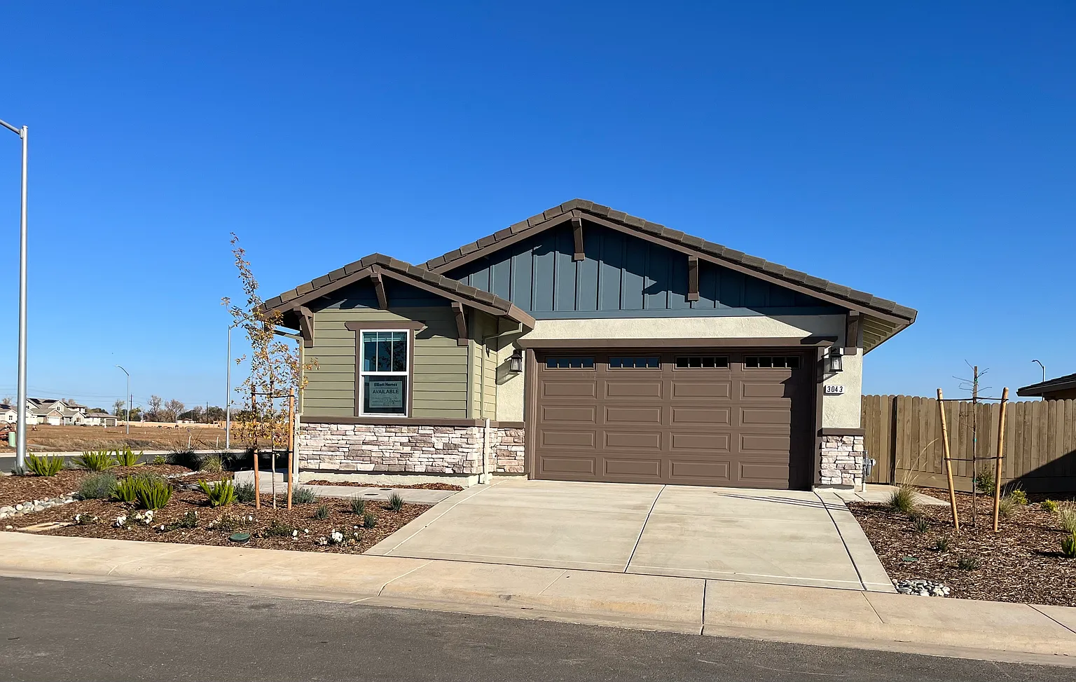 3043 Banano Way photo 1