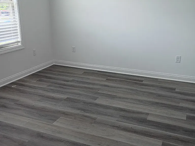 844 Ridgewood Dr #5 — Photo 4