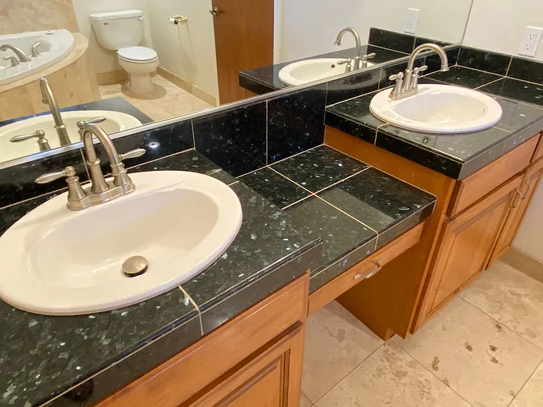 2285 Sanborn Dr — Photo 17