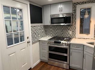 138 Mohawk Ave, Warwick, RI 02889