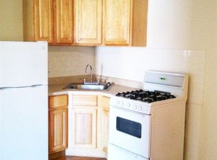 130 McGuinness Blvd, Brooklyn, NY 11222