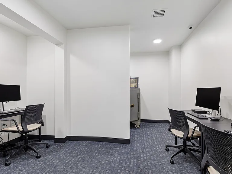 Lafayette Apartments LLC — Photo 22