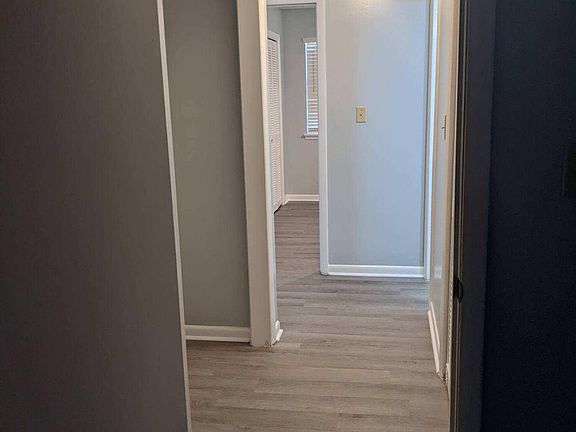 4th image of 131 Stonehedge Dr #131