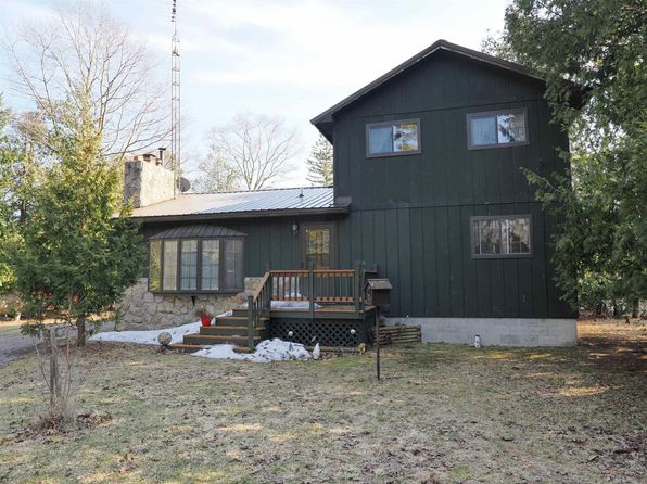 8255 Misery Bay Rd, Alpena, MI 49707