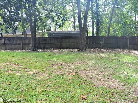 5th image of 6251 Woodside Dr