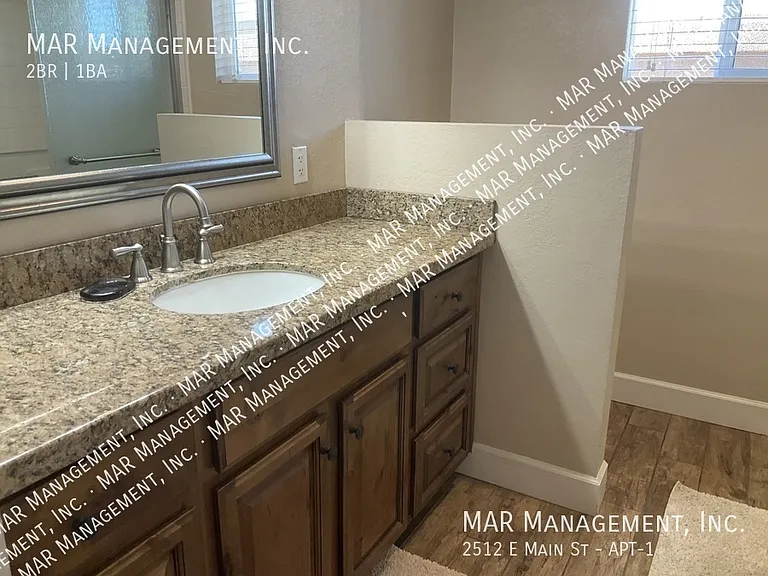 2512 E Main St #1 — Photo 11