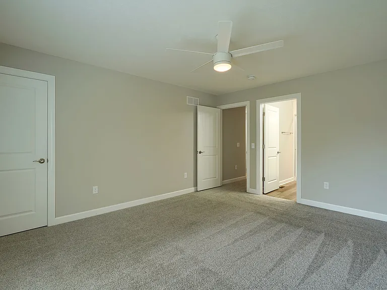 248 Hyatts Rd — Photo 34