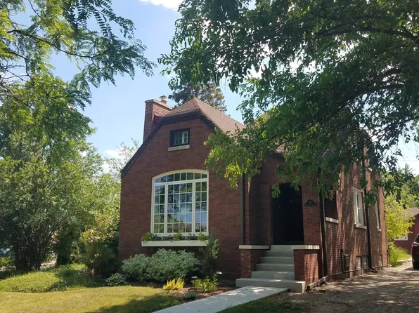 (undisclosed Address), Roselle, IL 60172