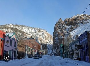 515 SW 3rd St, Laverne, OK 73848