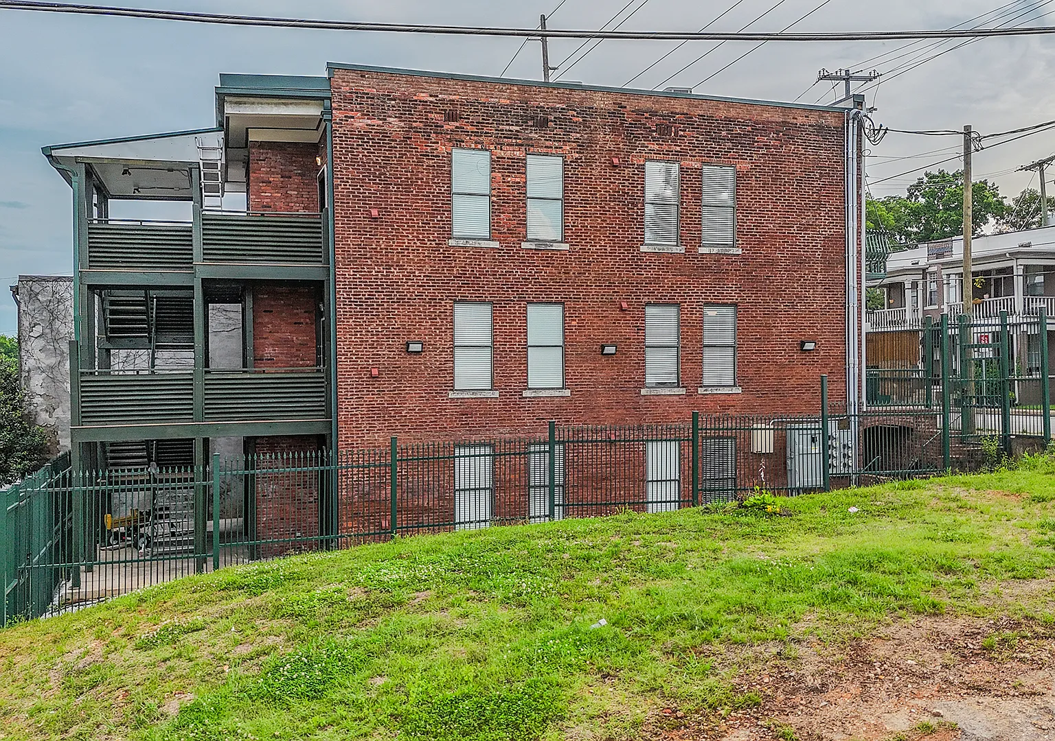 1 bed, 800 sqft, $1,250 — Photo 3