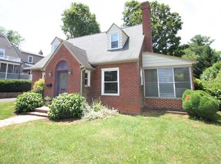 1136 S Blue Ridge Ave, Culpeper, VA 22701