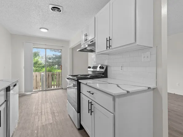 Sterling Lake - Sterling Heights, MI