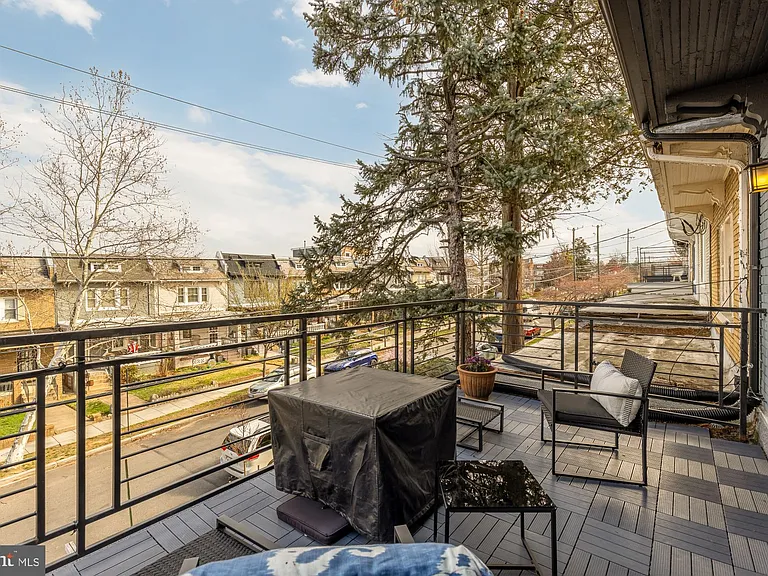 432 Emerson St NW — Photo 34