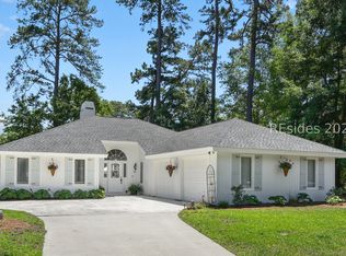 17 Pipers Pond Rd, Bluffton, SC 29910