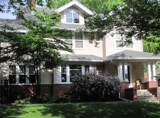 1117 S 3rd Ave, Sioux Falls, SD 57105