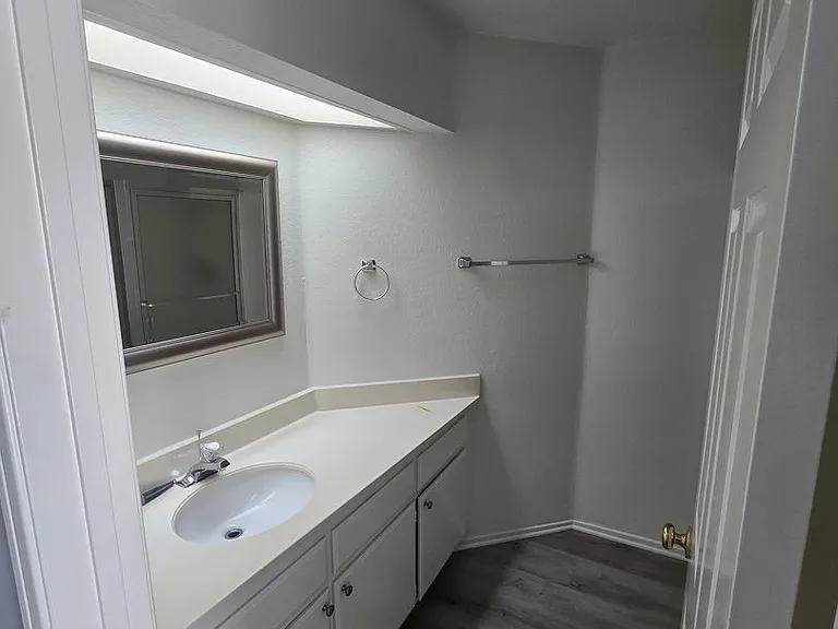 1200 Pacific Coast Hwy #303 — Photo 17