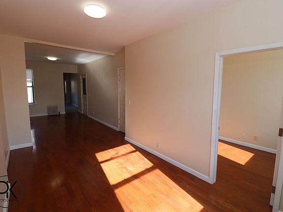 5th image of 171 Kent St Lot 4