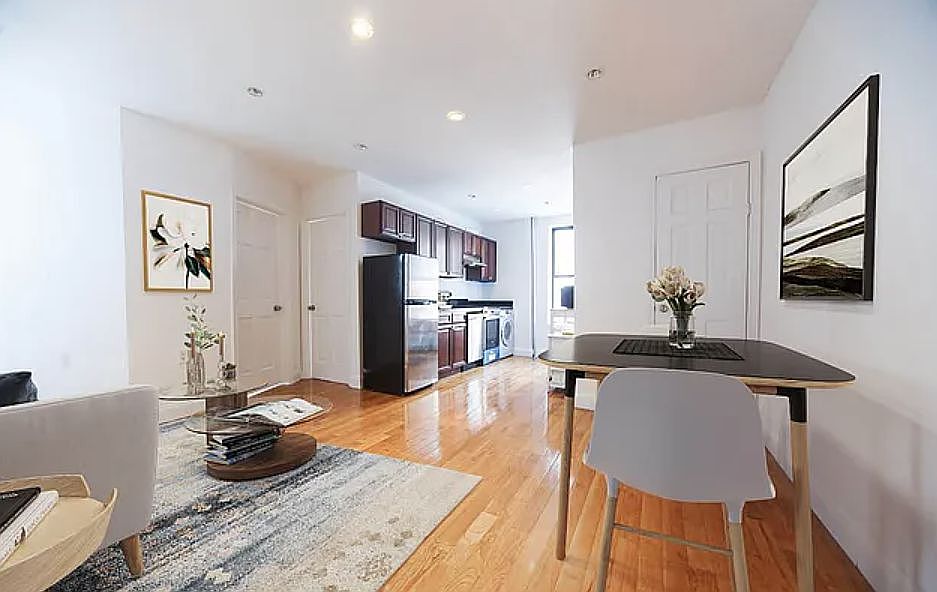 1st image of 140 Orchard St #35