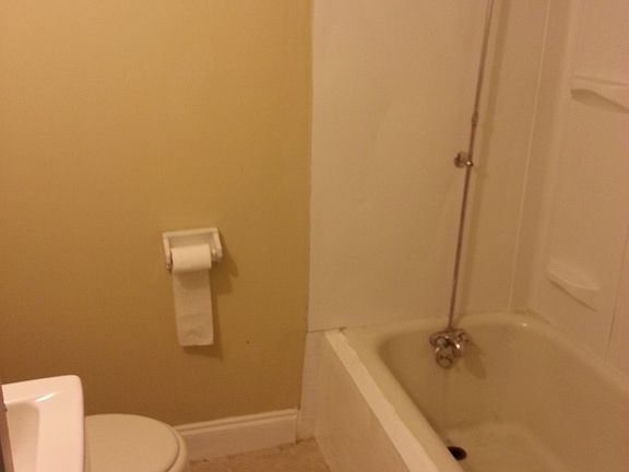 5th image of 165 Little St SE #B-1