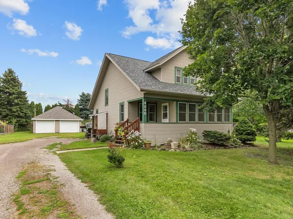 4330 County Rd S, Oshkosh, WI 54904
