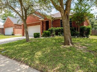 7234 Summit Parc Dr, Dallas, TX 75249