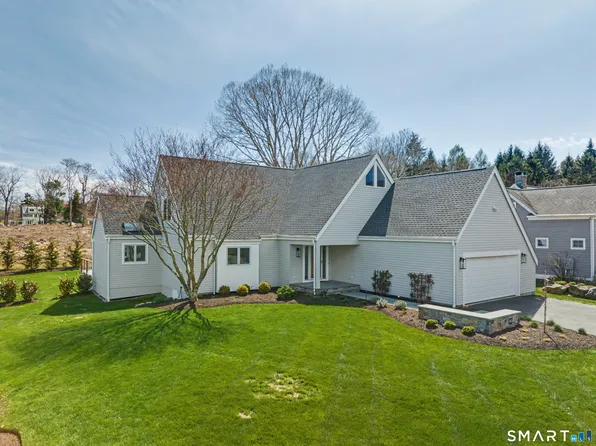 83 Old North Road, Stonington, CT 06355