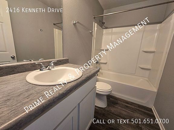 5th image of 2416 Kenneth Dr