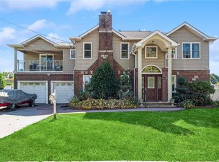 822 Northern Pkwy, Uniondale, NY 11553