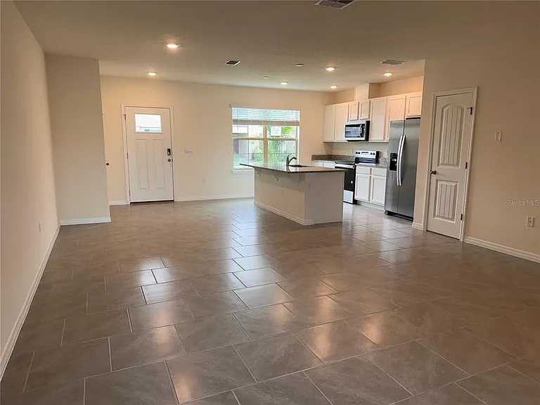 17085 Water Spring Blvd — Photo 5