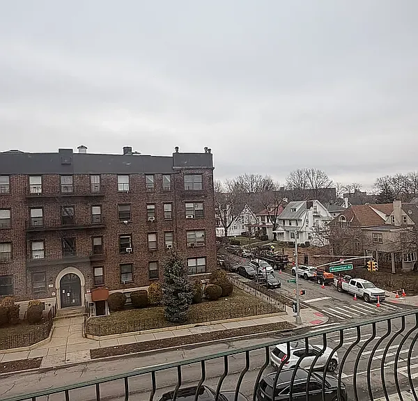 119-54 Metropolitan Ave #4A — Photo 5