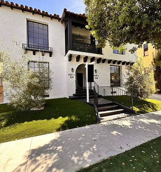 418 N Stanley Ave #420 — Photo 34