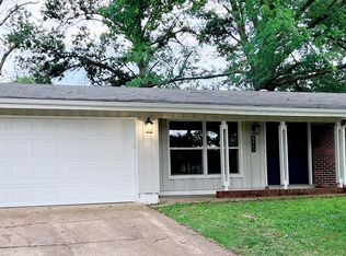 8412 Bridle Spur Dr, Hazelwood, MO