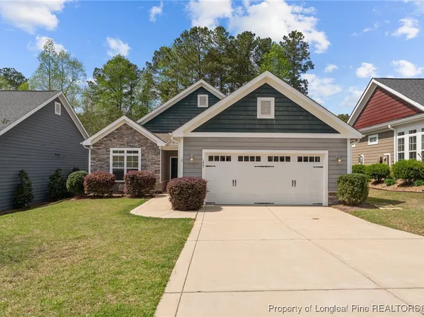 177 Glenwood Ct, Spring Lake, NC 28390