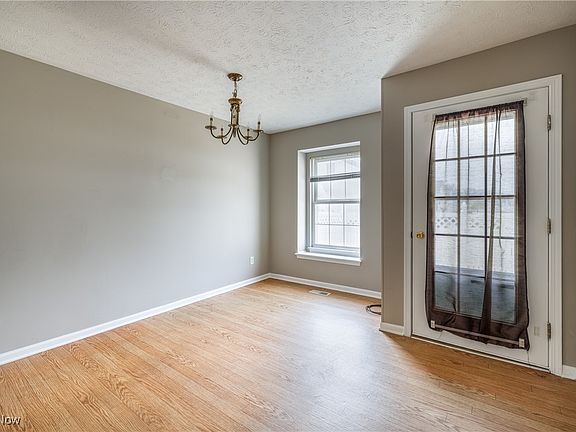 4th image of 107 Beery Dr