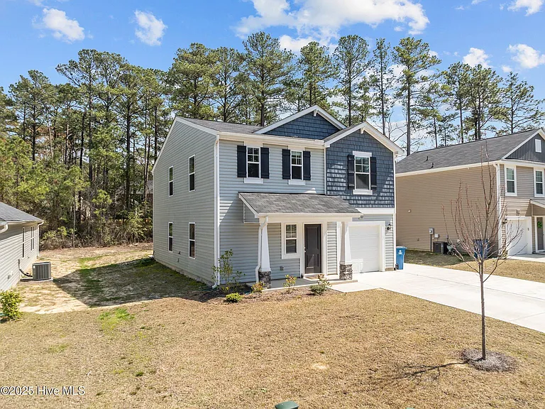 821 Conductor Ct — Photo 3