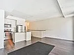 70 Eastwood Park Gdns #Townhouse 4 — Photo 4