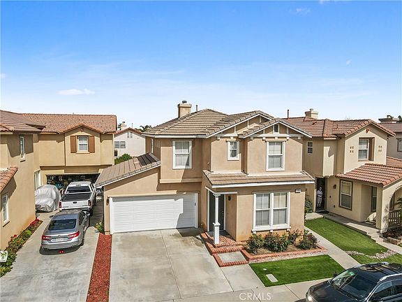 4th image of 255 Roxanne Ln