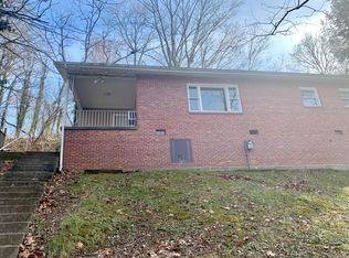 1949 16th Street Rd, Huntington, WV 25701