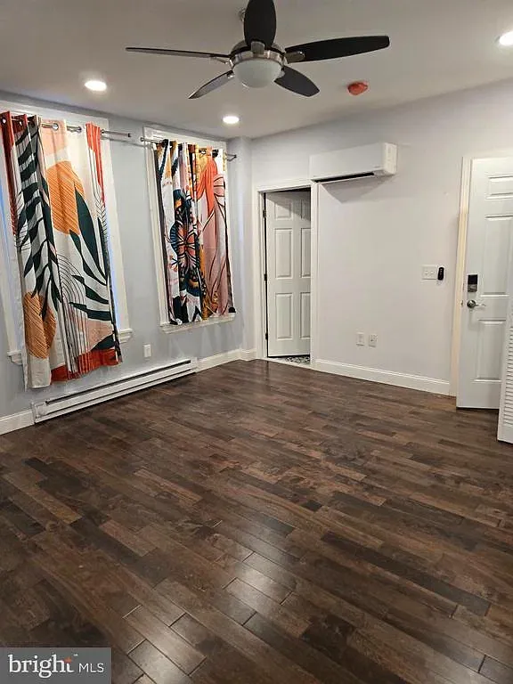 1 bed, 500 sqft, $1,500 — Photo 3
