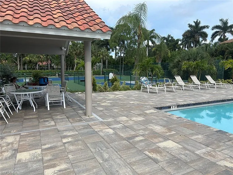 4215 Covey Cir #22-B — Photo 23