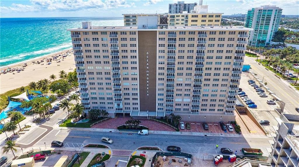 133 N Pompano Beach Boulevard #108, photo 3