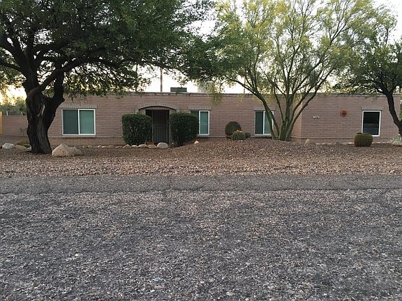 3rd image of 2381 W Dante Way