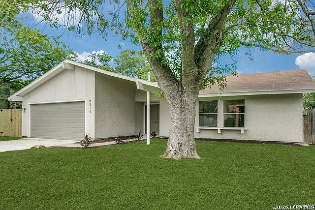 8214 Banbury Dr — Photo 3