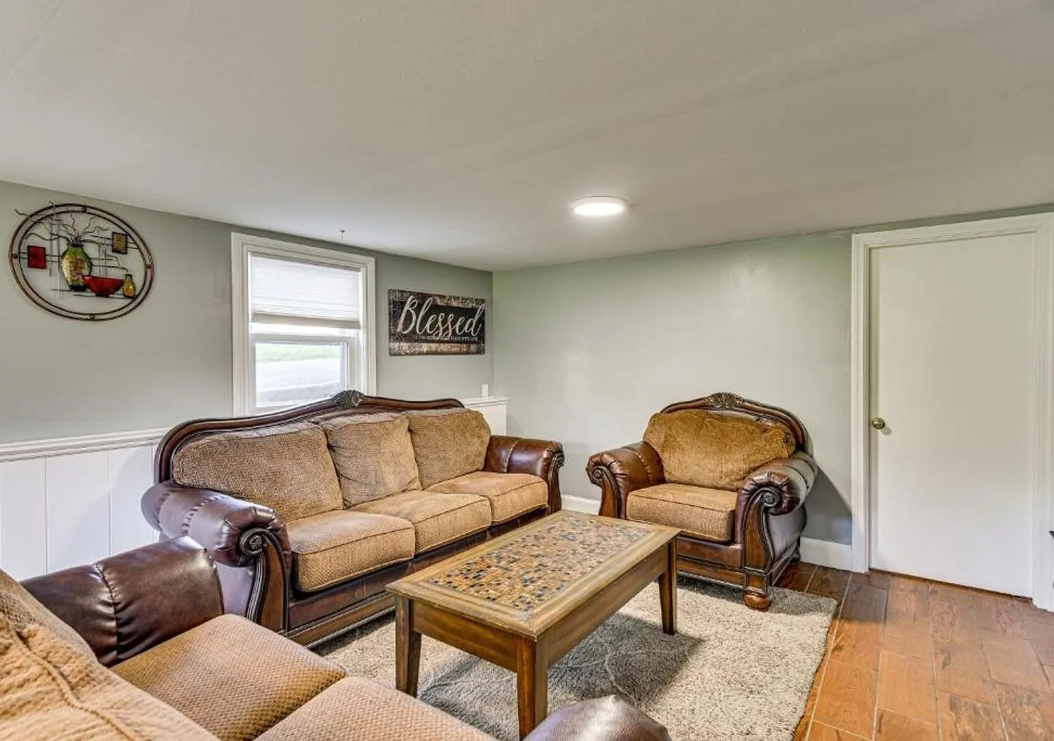 Charming 1BR House in South Easton — Photo 2