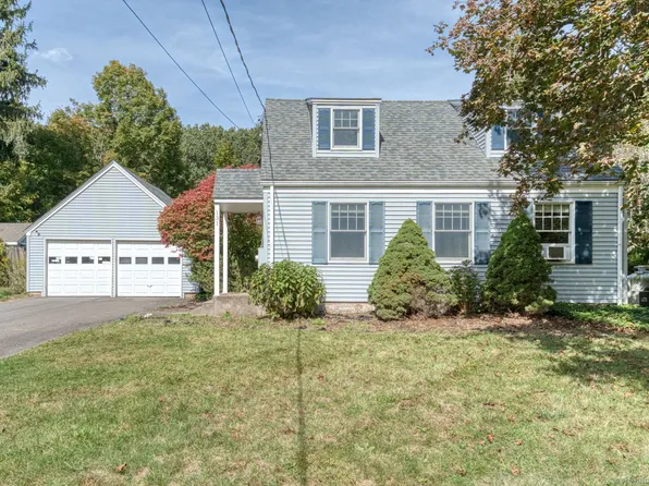 131 Lake Street, Manchester, CT 06042