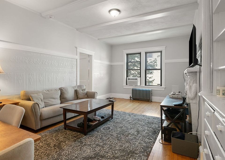 1st image of 5 Bellvista Rd APT 1