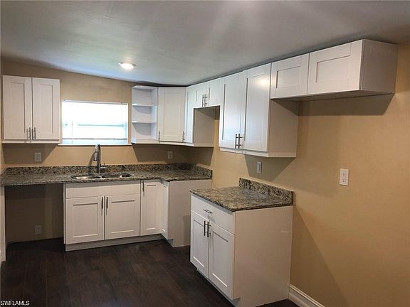 4th image of 2705 Central Ave