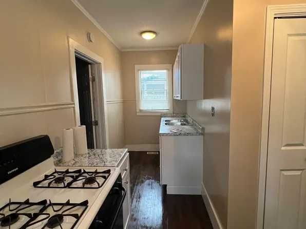 506 W South St, Benton, AR 72015